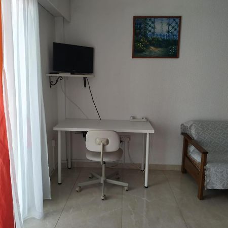 1 Bedroom Apartment Lárnaka Eksteriør bilde