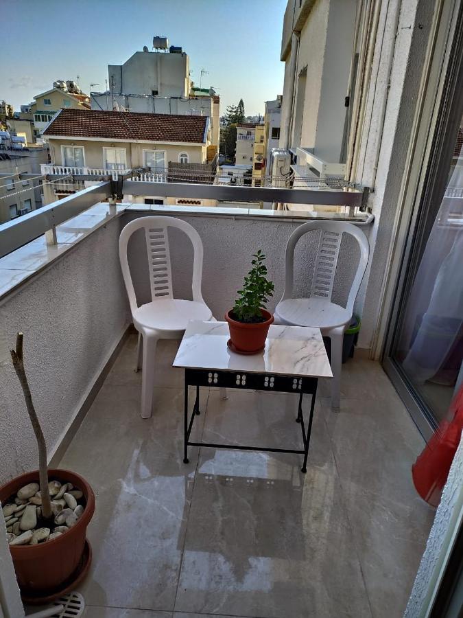 1 Bedroom Apartment Lárnaka Eksteriør bilde